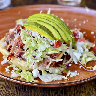 Sopes al pastor