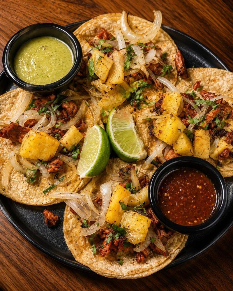 Tacos al pastor